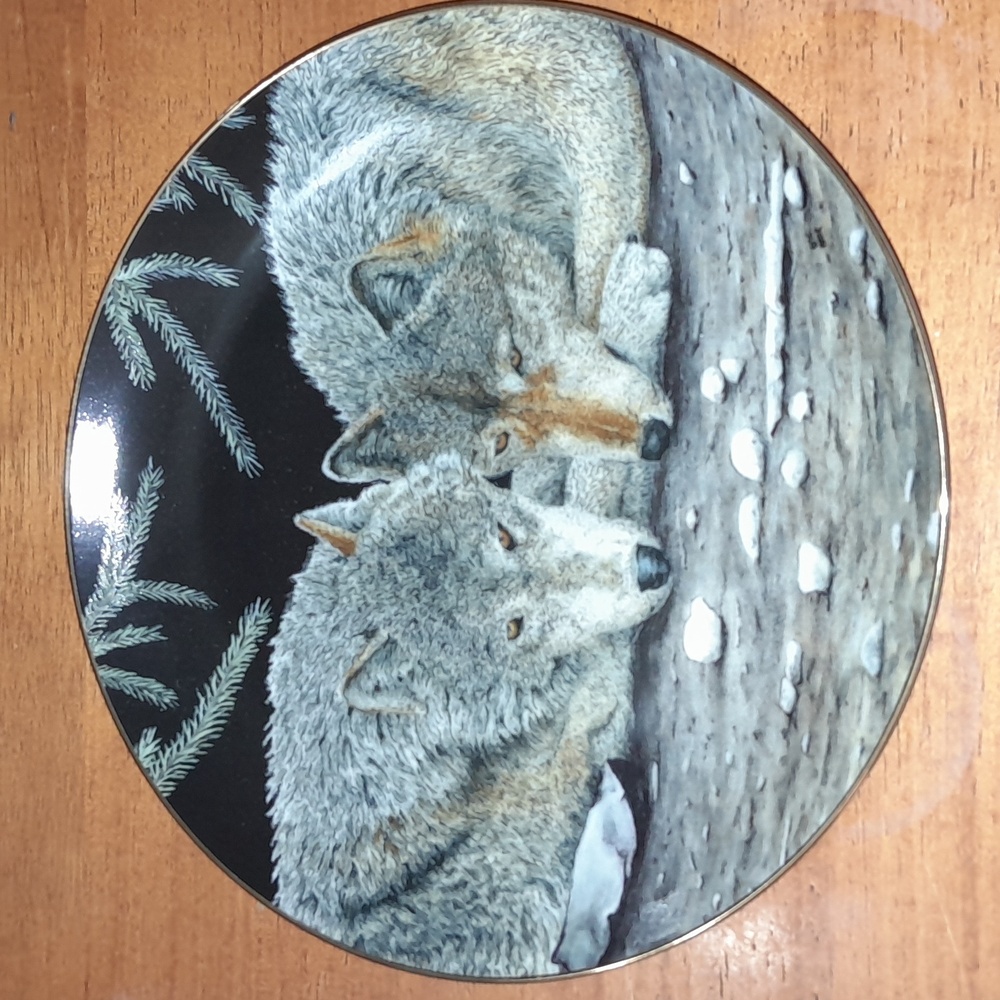 The Danbury Mint Plate Eternal Unity Collection
